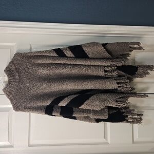 Barefoot Dreams Cozychic Beach Poncho Striped Fringe Gray Black One Size